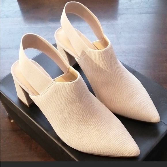 Expression Slingback Heel - Picture 2 of 4